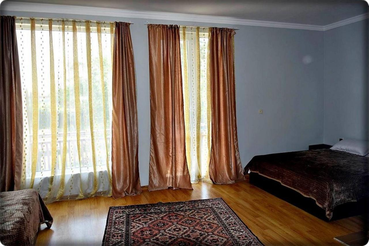 Guest House Qedi Jvari Exterior photo