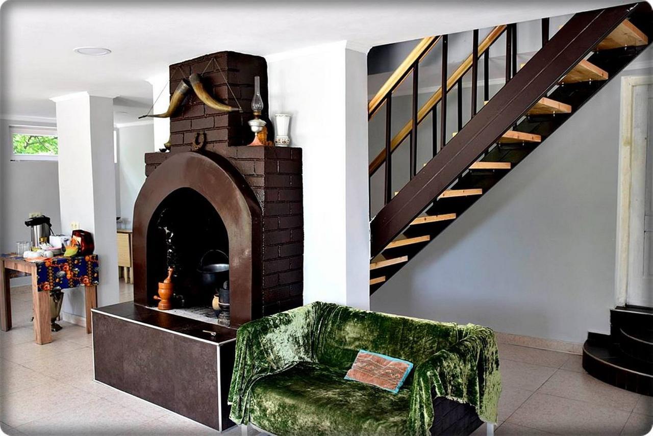Guest House Qedi Jvari Exterior photo